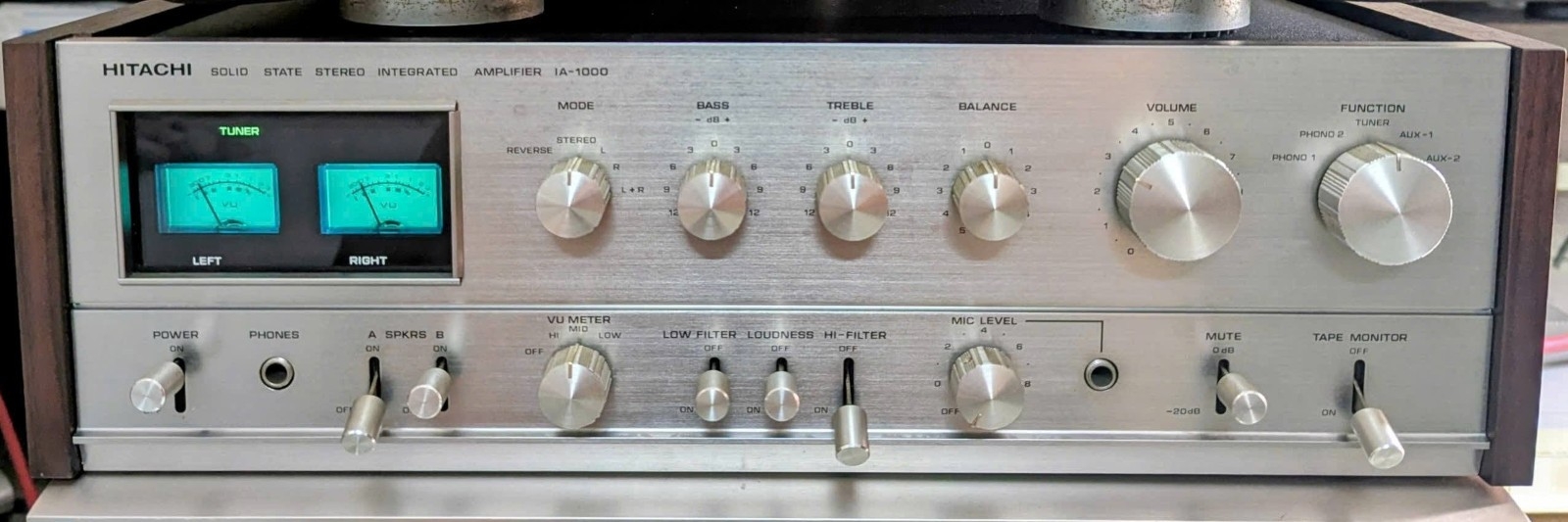 Hitachi IA-1000